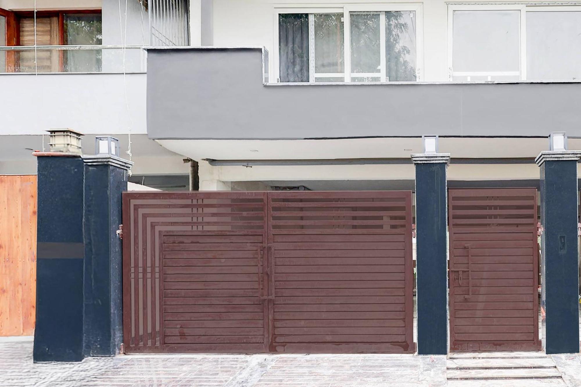 Super Hotel O Sector 43 Gurgáon Kültér fotó
